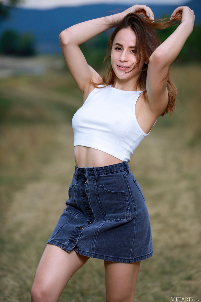 Оксана, 18 лет, 6 размер груди